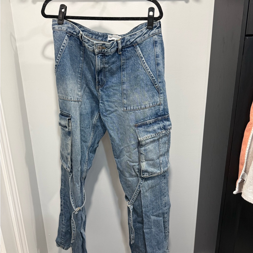 Zara Women’s Relaxed/Wide Fit Cargo Denim Jeans